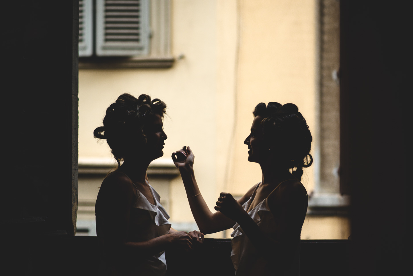 Wedding in Florence Getting Ready Marco Vegni Luxury Photographer